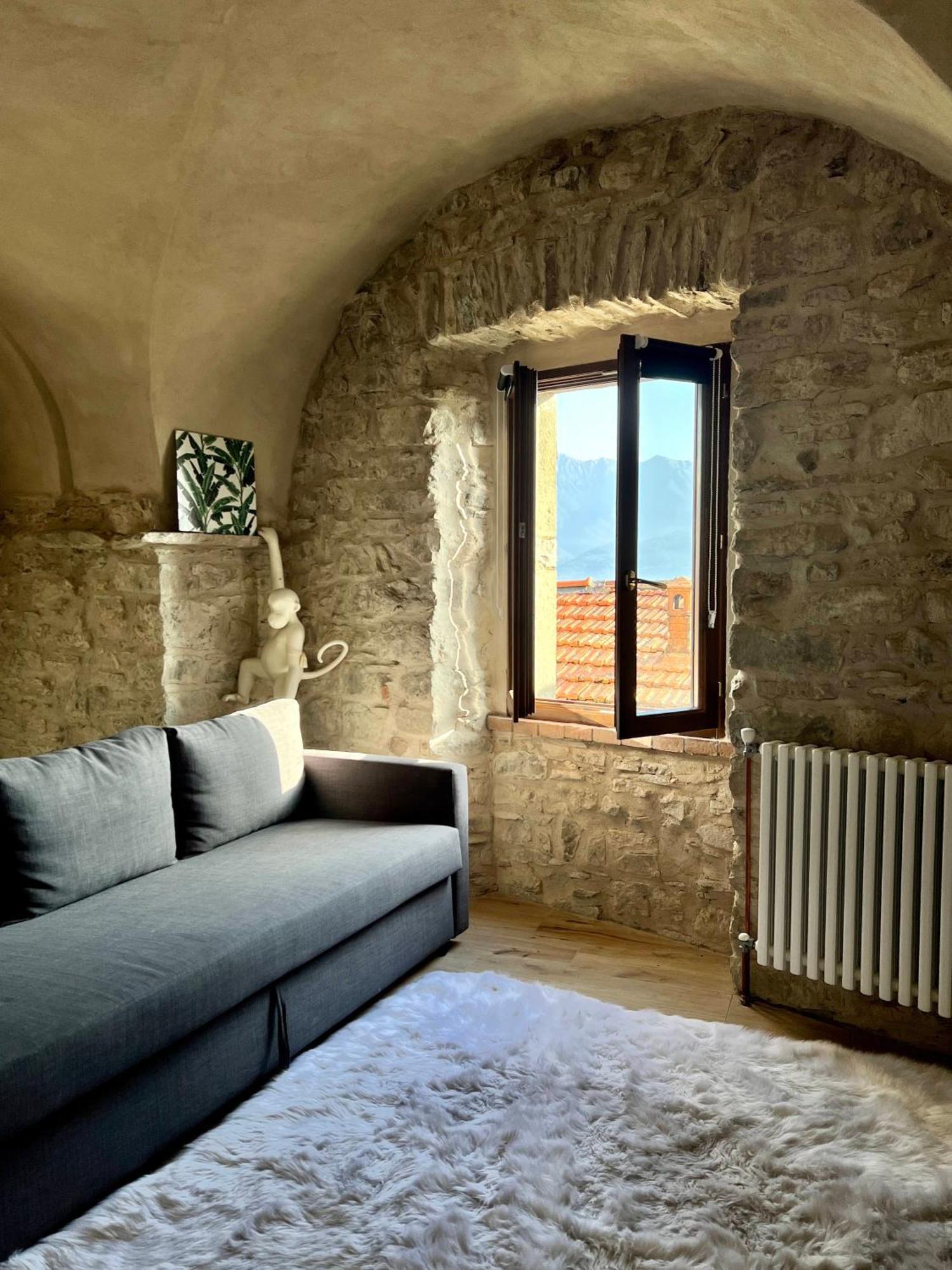 Apartamento La Finestra Di Dante Mulazzo Exterior foto